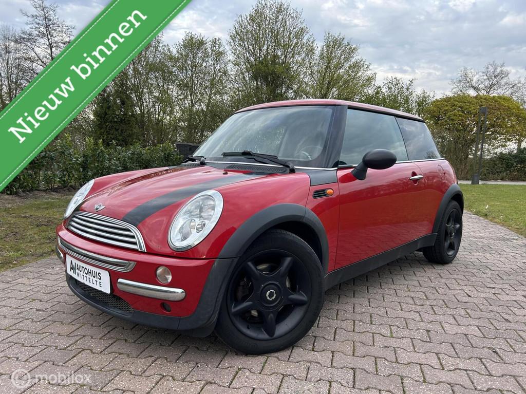 Mini Mini 1.6 One Salt, Airco, APK 11/26, Auto's, Mini, Bedrijf, Te koop, One, ABS, Airbags, Airconditioning, Alarm, Boordcomputer