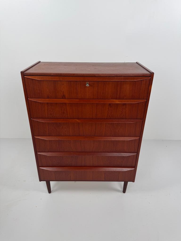 Danish Teak Chest of Drawers, Ophalen, Z, Z, Z