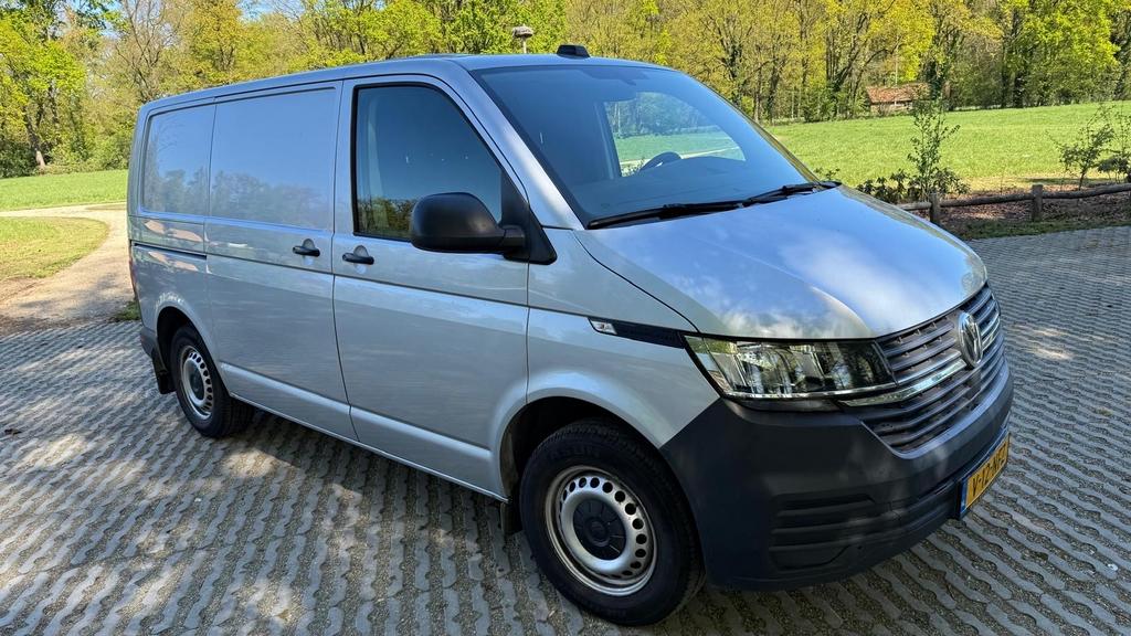 Volkswagen Transporter CC 2.0 TDI 150pk L1h1 300/2800 2021, Auto's, Voorwielaandrijving, 1836 kg, 4 cilinders, Volkswagen