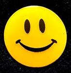 Big smile pin- geel epoxy, Verzenden, Nieuw, Figuurtje, Speldje of Pin