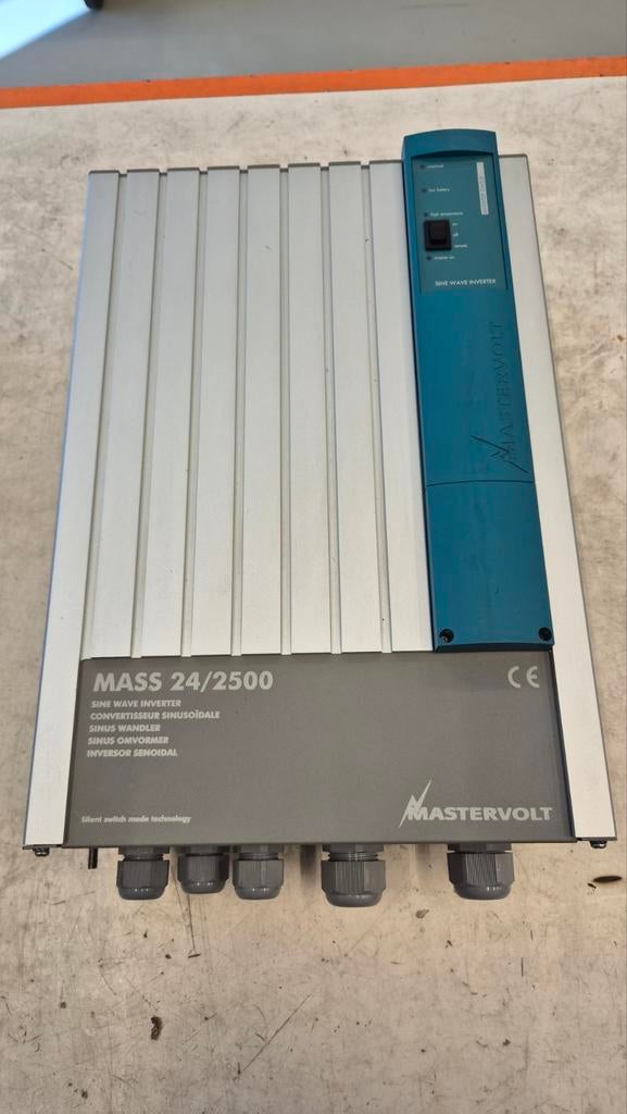 Mastervolt Mass Sine 24/2500 Omvormer - 2.5 KW, Watersport en Boten, Ophalen of Verzenden, Zo goed als nieuw, Overige typen