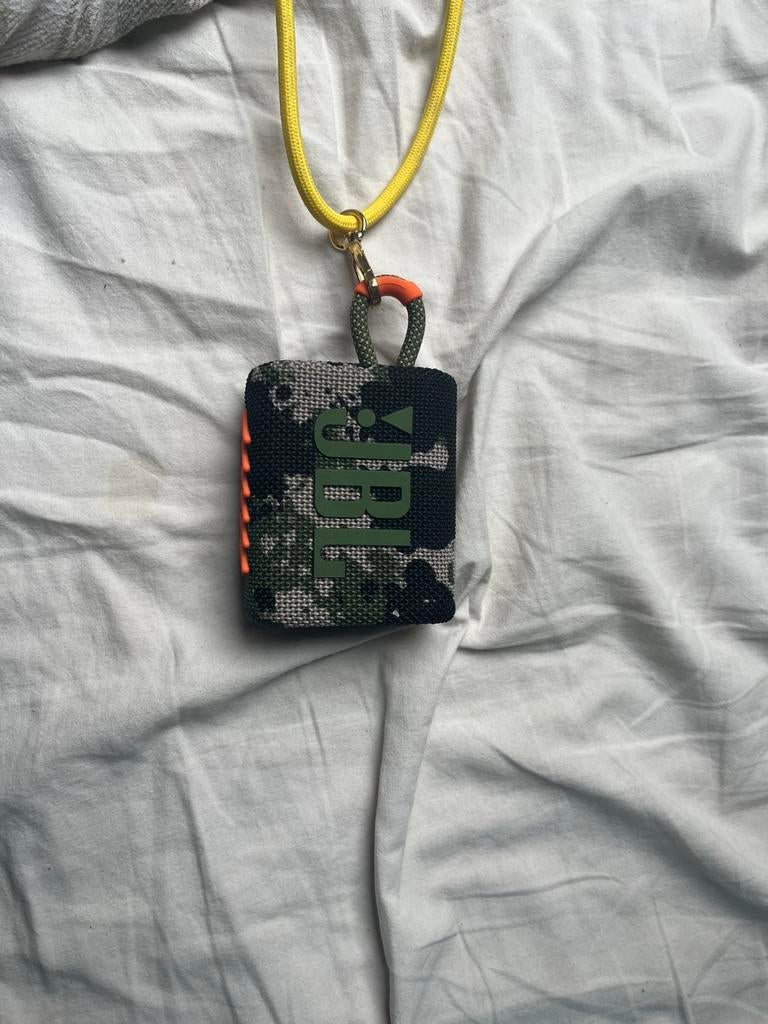 Jbl GO3 camo, Ophalen of Verzenden, Zo goed als nieuw