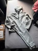 Nike Tech Fleece Trainingspak Maat M - Zo goed als nieuw, Ophalen of Verzenden, Zo goed als nieuw, Maat 48/50 (M), Grijs