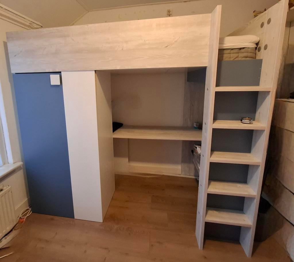 Hoogslaper Studio met kast, bureau en matras (Trasman), Ophalen, Hoogslaper