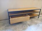 TRAPPEDAL tv-meubel van de winkelketen JYSK. , Huis en Inrichting, Kasten | Schoenenkasten, Ophalen, Zo goed als nieuw