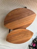 Set van 2 walnoot bijzettafels eclipse vorm | Ikea Stockholm, Ophalen, Minder dan 45 cm, Gebruikt, Scandinavisch