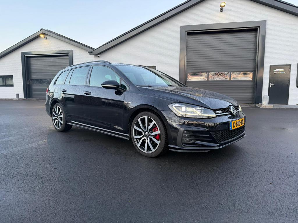 Volkswagen Golf Variant 2.0 TDI 184pk 7-DSG 2019 Zwart, Auto's, Stof, 4 cilinders, Zwart, Stationwagon
