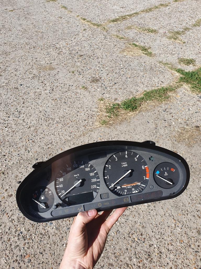 BMW E36 318i Instrumentenpaneel / Cluster, Ophalen, Gebruikt, BMW