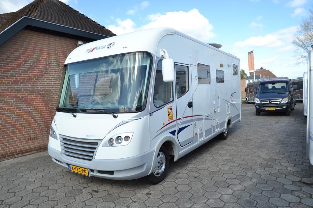 Frankia I 680 BD Holiday Class - 2x Airco - Achteruirij cama, Caravans en Kamperen, Campers, Ringverwarming, Heiberg. 25
5504PA  Veldhoven, NL