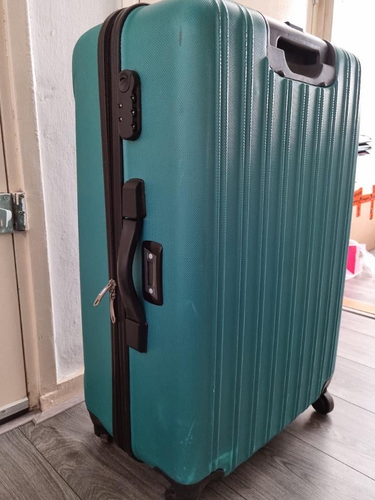 Multifunctionele reiskoffer | Princess | Turquoise, Gebruikt, Hard kunststof, 70 cm of meer, Wieltjes