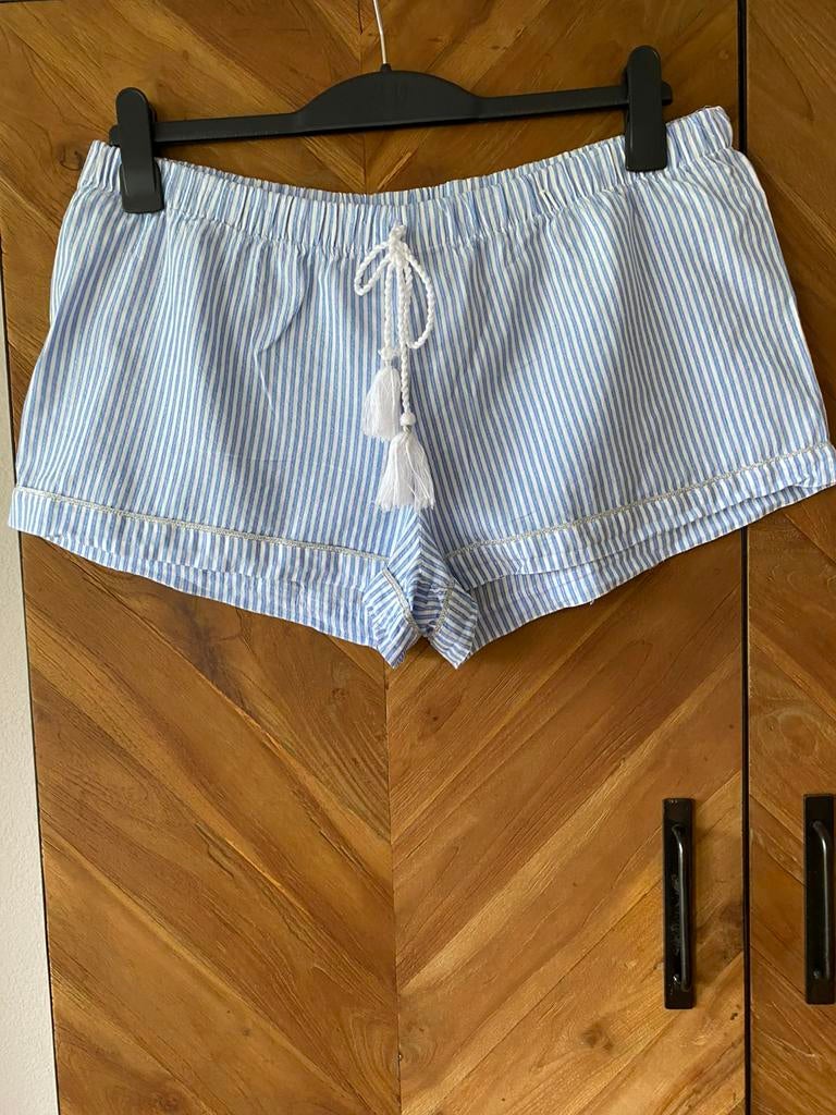 Zgan, Mooi Kort Pyjama broekje van Love to Longe. Maat L, Kleding | Dames, Pyjama's, Love to Longe, Ophalen of Verzenden, Zo goed als nieuw