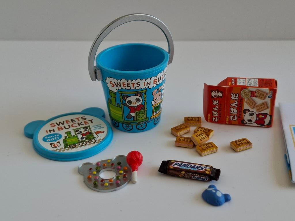 Megahouse miniatures, Panda Candy shop #6, Ophalen of Verzenden, Zo goed als nieuw