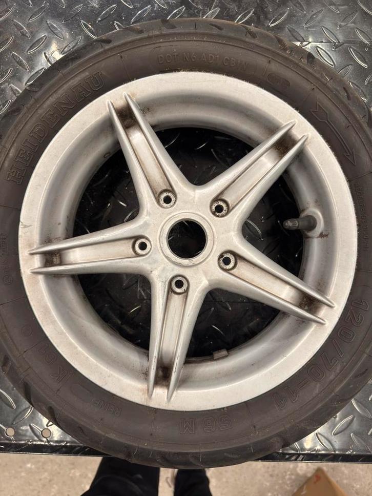 Piaggio hexagon lxt voorvelg, Fietsen en Brommers, Brommeronderdelen | Scooters, Zo goed als nieuw, Piaggio, Overige typen, Ophalen