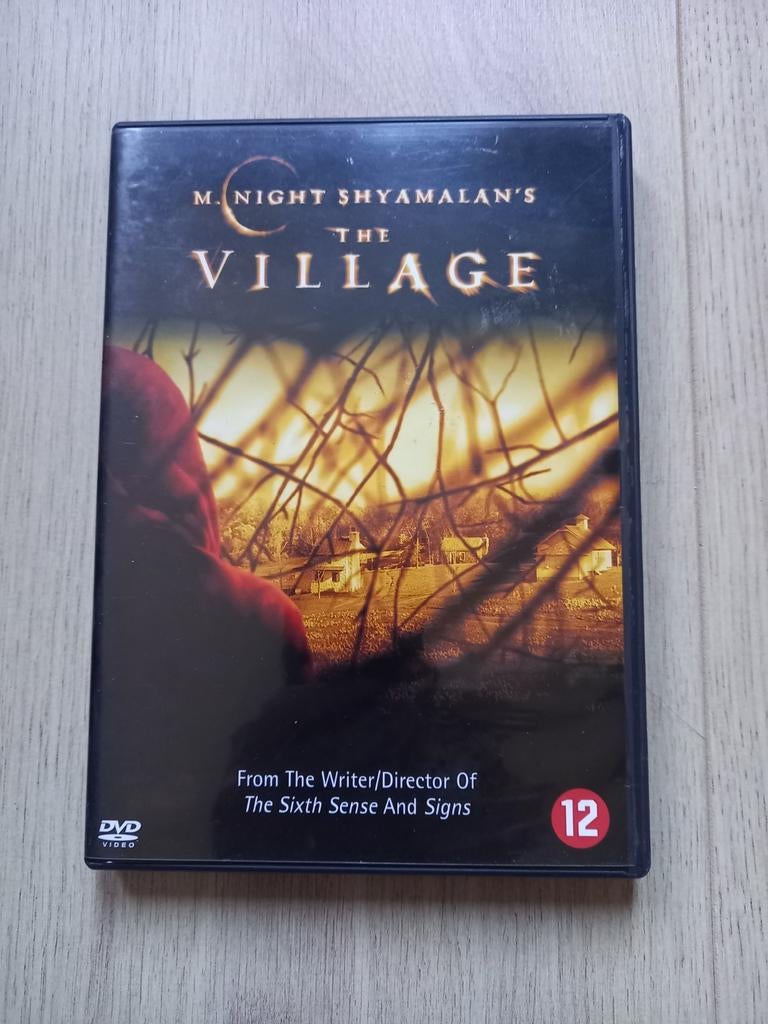 The Village origineel, Vanaf 16 jaar, Ophalen of Verzenden, Zo goed als nieuw