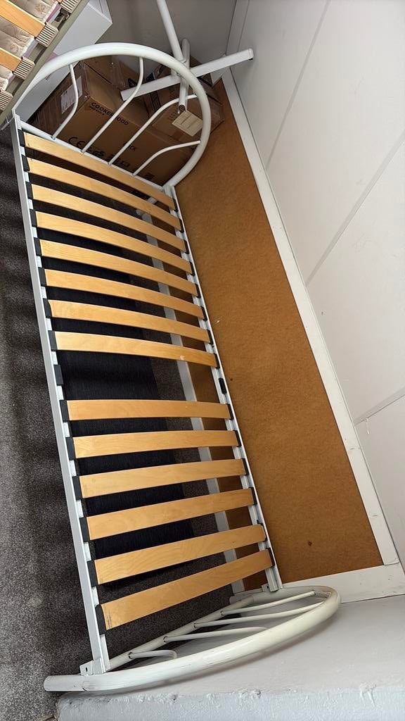 Logeerbed, Huis en Inrichting, Slaapkamer | Bedden, Ophalen, 90 cm, Eenpersoons, Wit