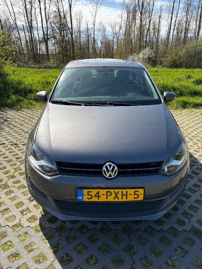 Volkswagen Polo 1.2 51KW 2011 Grijs Bluemotion Comfortline, Voorwielaandrijving, Euro 5, 40 €/maand, 1198 cc