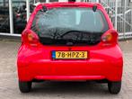 Toyota Aygo 1.0-12V + Airco 5 drs zuinig en betrouwbaar, Auto's, Toyota, Voorwielaandrijving, Gebruikt, 4 stoelen, 68 pk