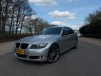 BMW 3-Serie 3.0 I 325 AUT 2009 Grijs, Automaat, 745 kg, Achterwielaandrijving, 1435 kg