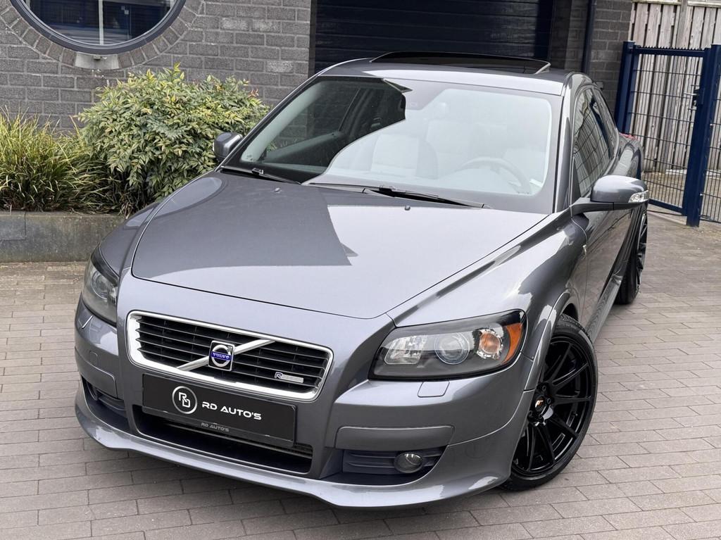 Volvo C30 2.5 T5 Summum R Design Automaat Pano Xenon Dynaudi, Auto's, Volvo, Gebruikt, Zwart, 700 kg, 4 stoelen