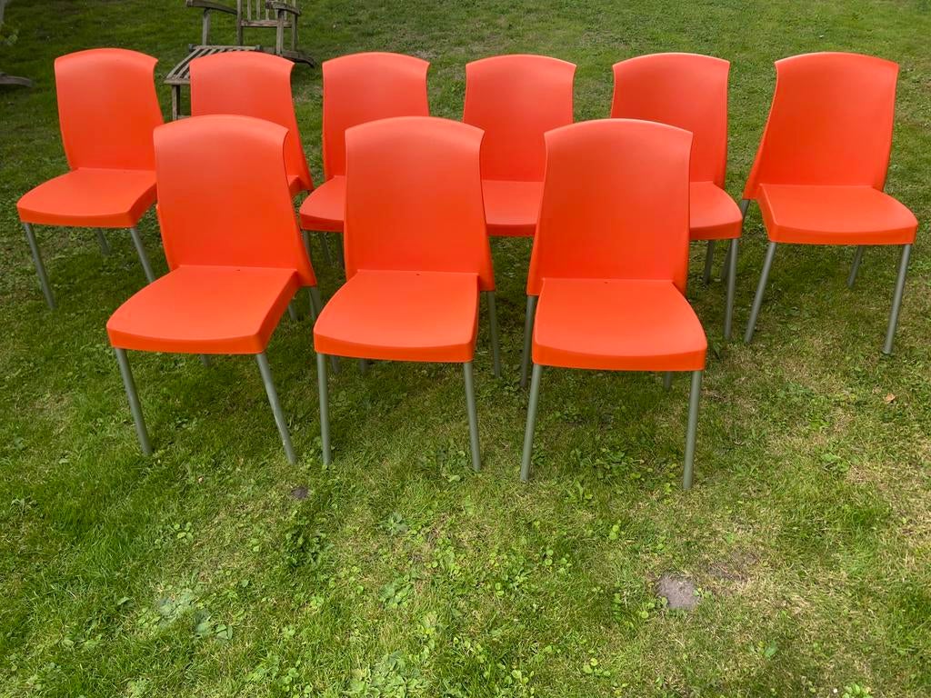 9 stoelen, Ophalen, Zo goed als nieuw