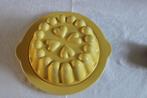 * Brocante PUDDINGVORM /  hart  / geel *, Ophalen, Zo goed als nieuw