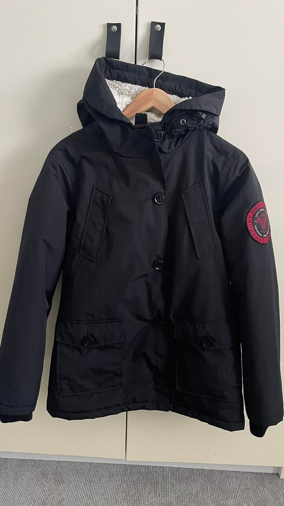 Superdry 4 pockets winterjas zwart maat 40, Ophalen of Verzenden, Zo goed als nieuw, Maat 38/40 (M), Zwart
