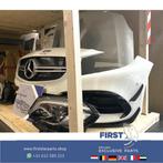 W176 A45 AMG FACELIFT PERFORMANCE VOORKOP WIT Mercedes A 45, Gebruikt, -, Voor, Ophalen of Verzenden