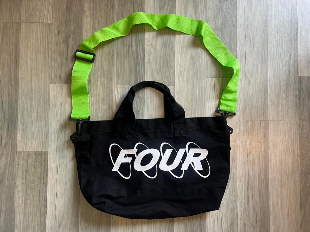 Four tas small, Sieraden, Tassen en Uiterlijk, Tassen | Damestassen, Ophalen of Verzenden, Nieuw, Groen, Shopper