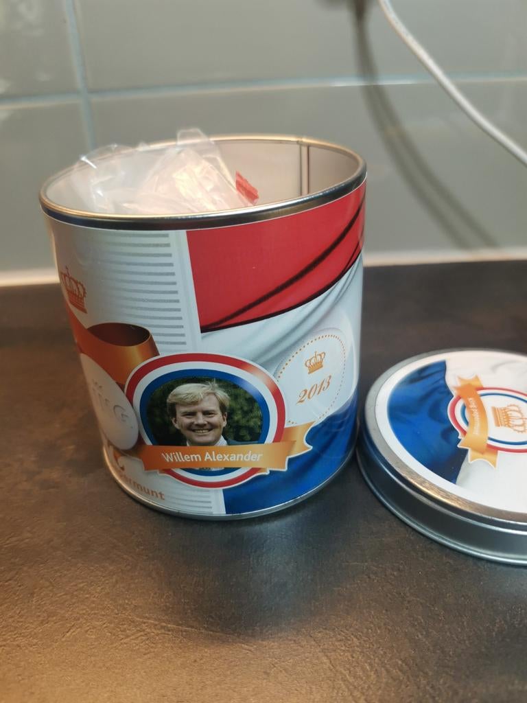 Blik Koningspaar Willem Alexander en Beatrix, Verzamelen, Ophalen of Verzenden