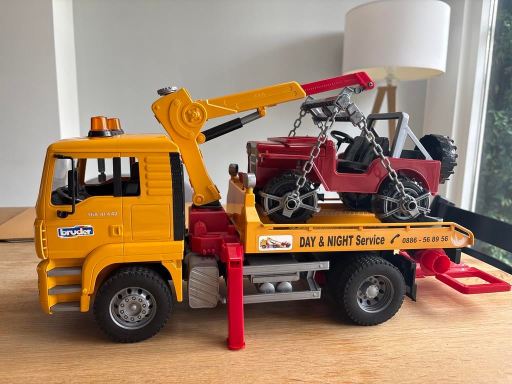 Bruder MAN Takelwagen met Jeep, Ophalen of Verzenden, Gebruikt