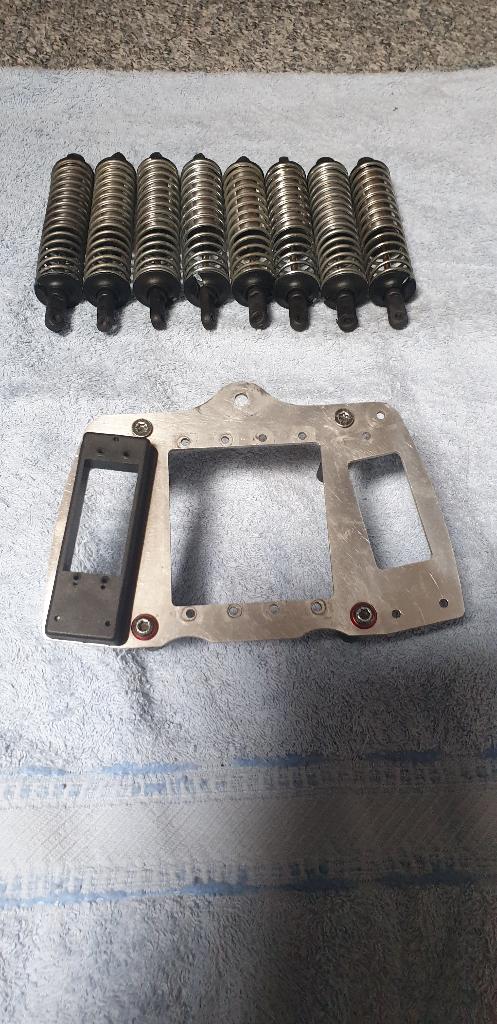 FG 1 OP 5 SET SCHOKBREKERS I.Z.G.S. BUITEN EN BINNENKANT, Hobby en Vrije tijd, Benzine, Verzenden, Zo goed als nieuw, Onderdeel