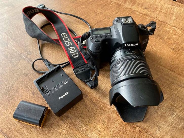 Te koop: Canon Camera Eos 60D, Audio, Tv en Foto, Fotocamera's Digitaal, Canon, 8 keer of meer, Ophalen of Verzenden