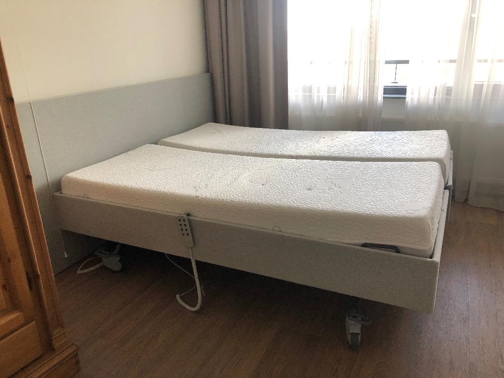Hoog laag bed, Ophalen, 90 cm, Eenpersoons, Metaal
