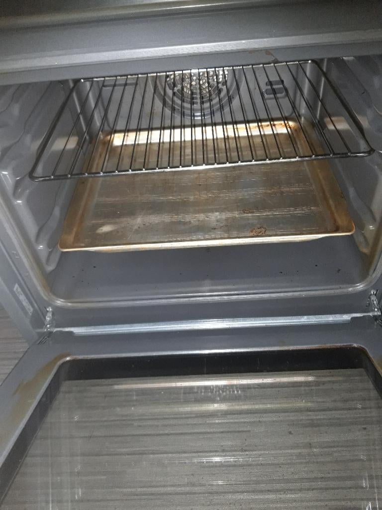 Goede inbouw oven Constructa, Witgoed en Apparatuur, Gebruikt, Hete lucht, Oven met grill, Inbouw