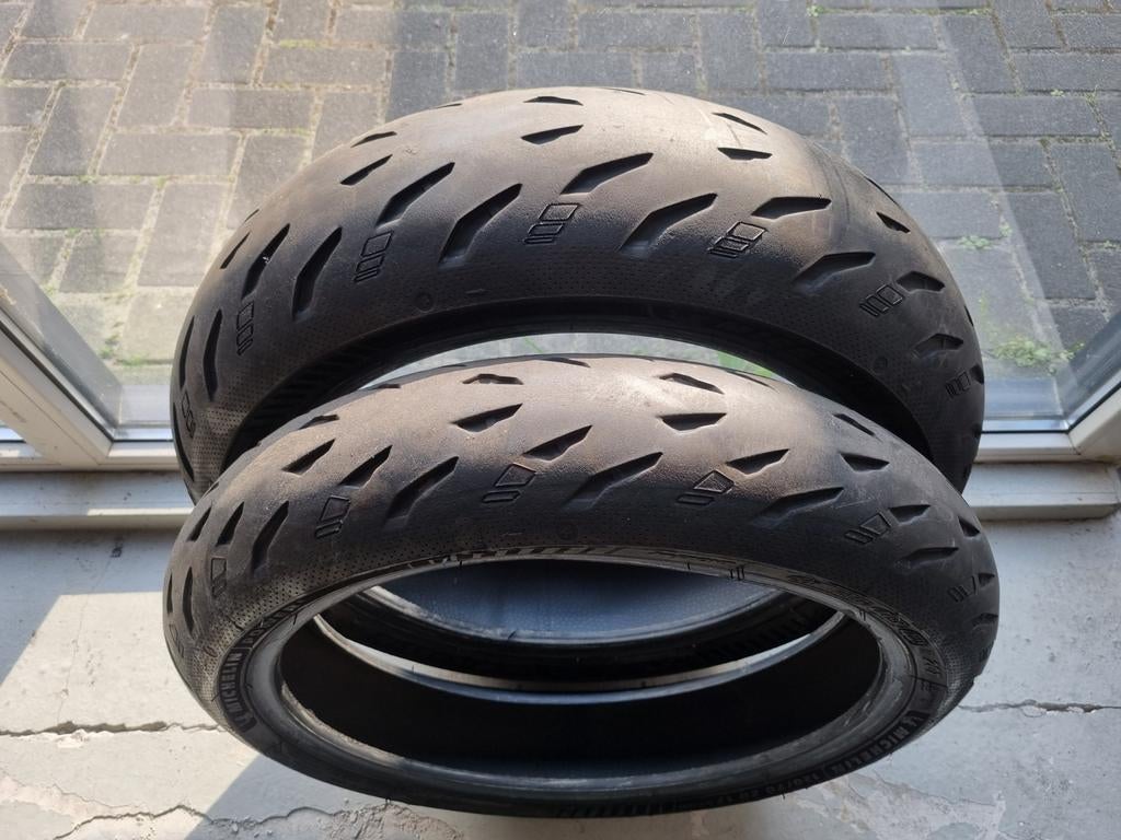 Nette set Michelin Power 5 motorbanden 180-55-17 & 120-70-17, Motoren, Ophalen of Verzenden