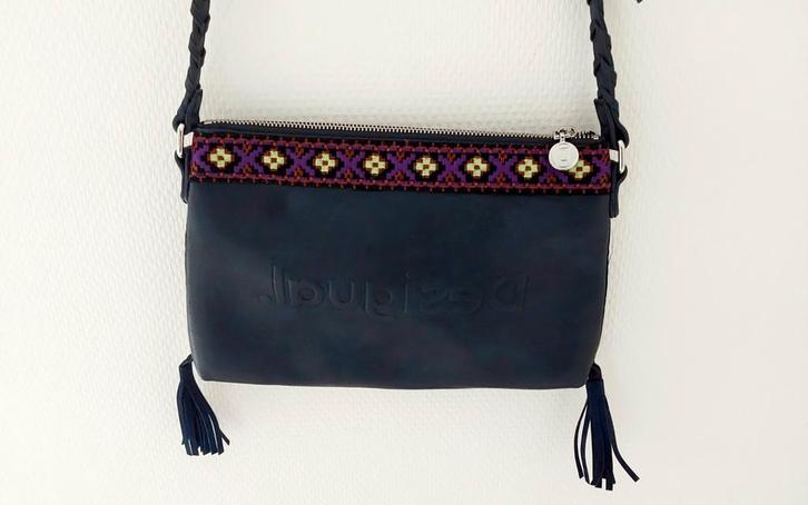 Leuke Desigual schoudertas, Sieraden, Tassen en Uiterlijk, Tassen | Schoudertassen, Nieuw, Blauw, Ophalen of Verzenden