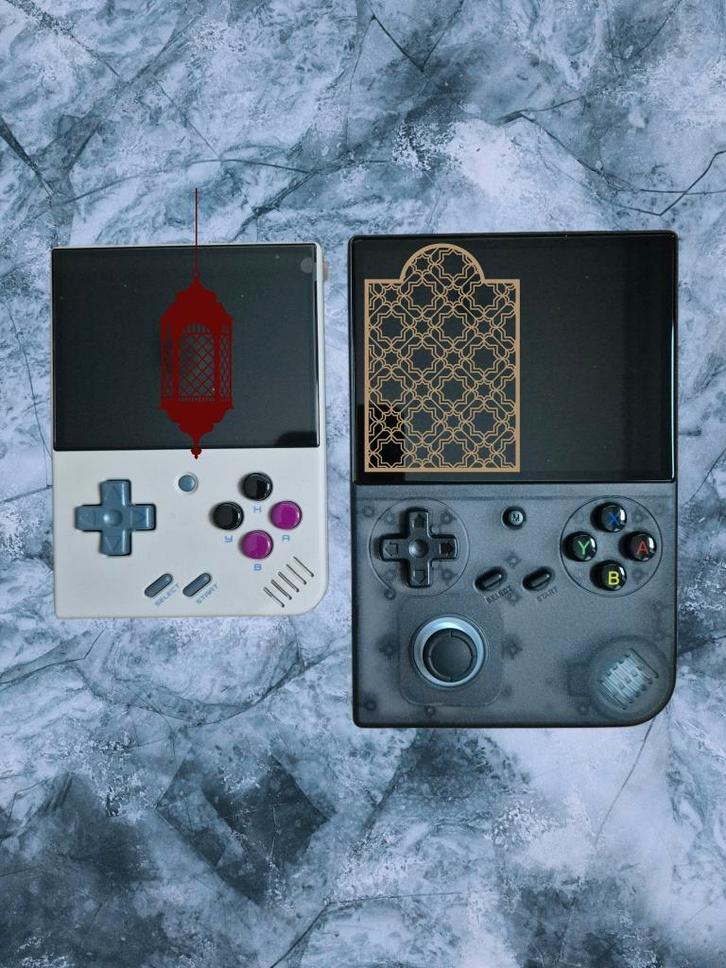 Miyoo Mini Plus en Anbernic 40V, Spelcomputers en Games, Spelcomputers | Overige, Nieuw, Ophalen of Verzenden