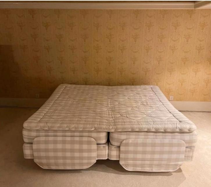 Hästens éénpersoons boxspring Citation 105 x 210 cm, Huis en Inrichting, Slaapkamer | Boxsprings, Gebruikt, 100 cm, 210 cm, Eenpersoons