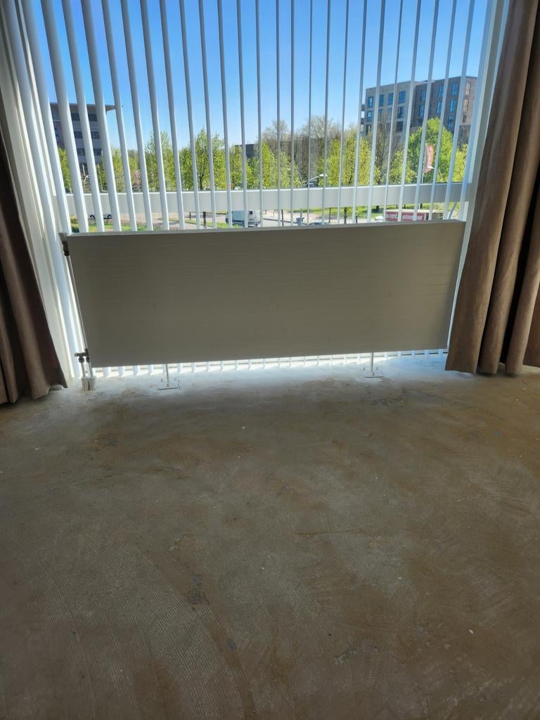 Witte radiator met stijlvolle en moderne Sentimo afwerking, Ophalen, 30 tot 80 cm, Radiator, 150 cm of meer