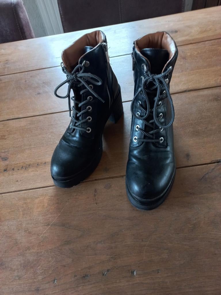 Hoge schoenen Bull.en bear collection maat 39, Ophalen of Verzenden