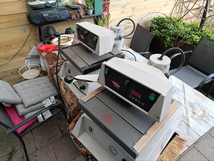 2 stuks insta 728 Automatische Pneumatische hittepers, Hobby en Vrije tijd, Knutselen, Gereedschap of Toebehoren, Ophalen