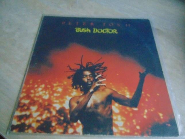 Lp Peter Tosh- Bush Doctor, 7 inch, Ophalen of Verzenden, 1970 - 1979, Inclusief binnenhoes