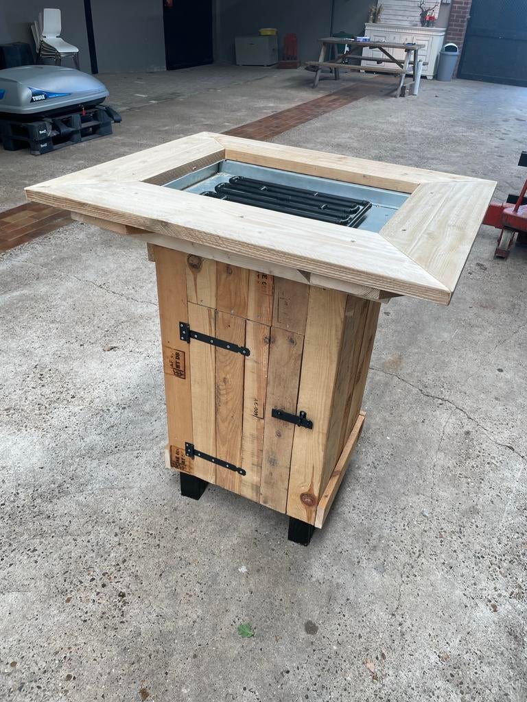 Vuurtafel / hangtafel project pallethout wastewood, Tuin en Terras, Ophalen, Zo goed als nieuw