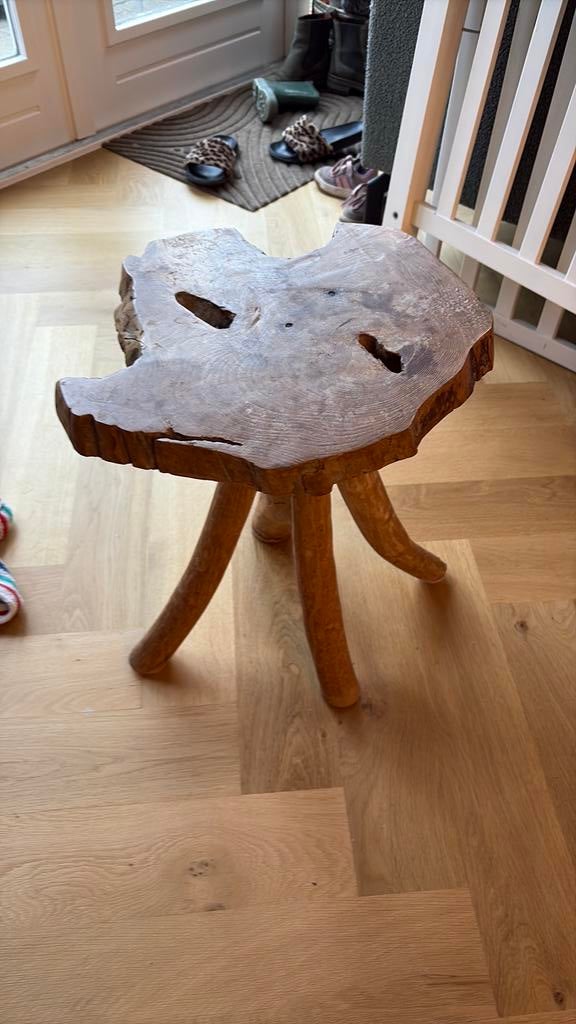 Teak houten bijzet tafeltje kruk, Ophalen, Zo goed als nieuw, Hout