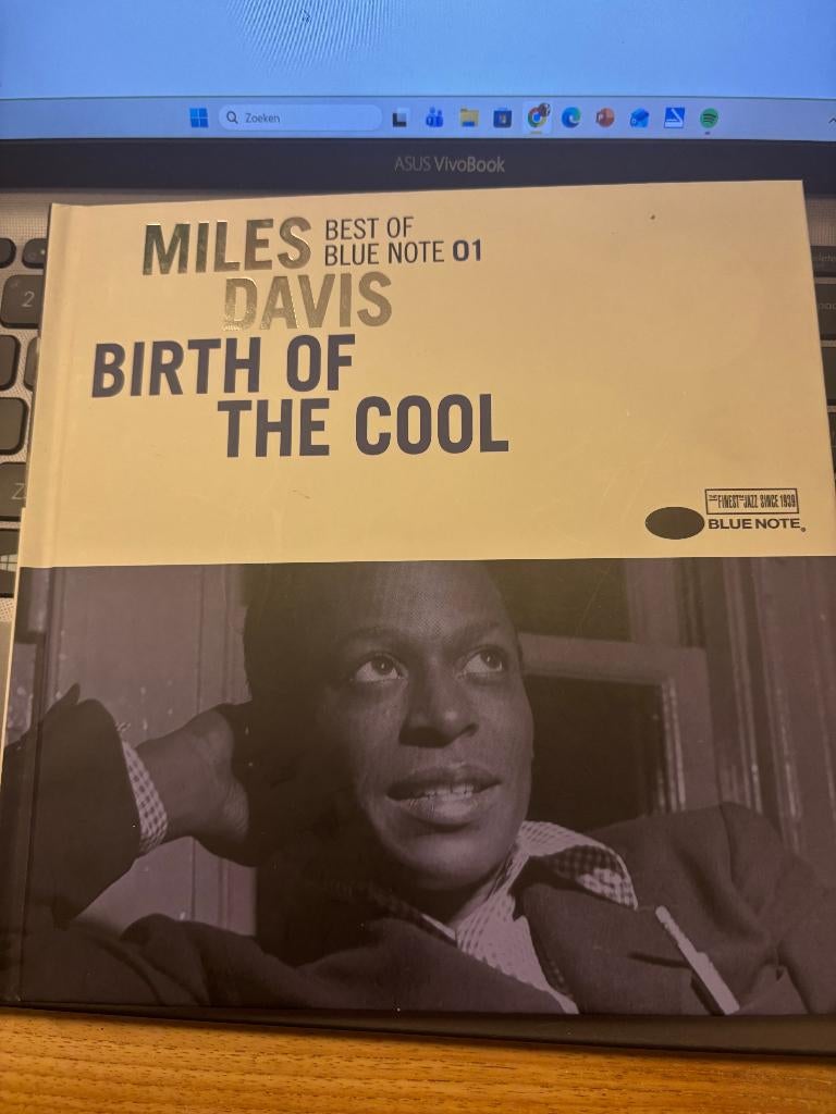 Miles Davis Birth of the Cool boek, Boeken, Muziek, Ophalen of Verzenden, Zo goed als nieuw, Artiest
