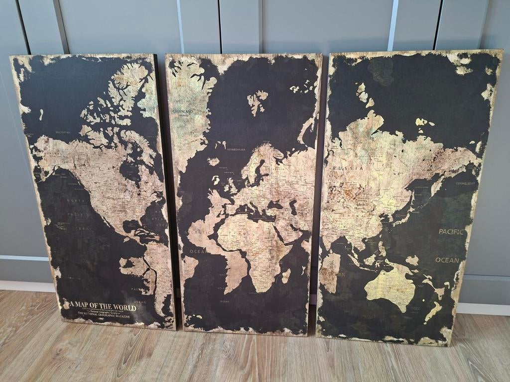 3-luik Wereldkaart - Decoratief en in Goede Staat, Ophalen of Verzenden, Zo goed als nieuw