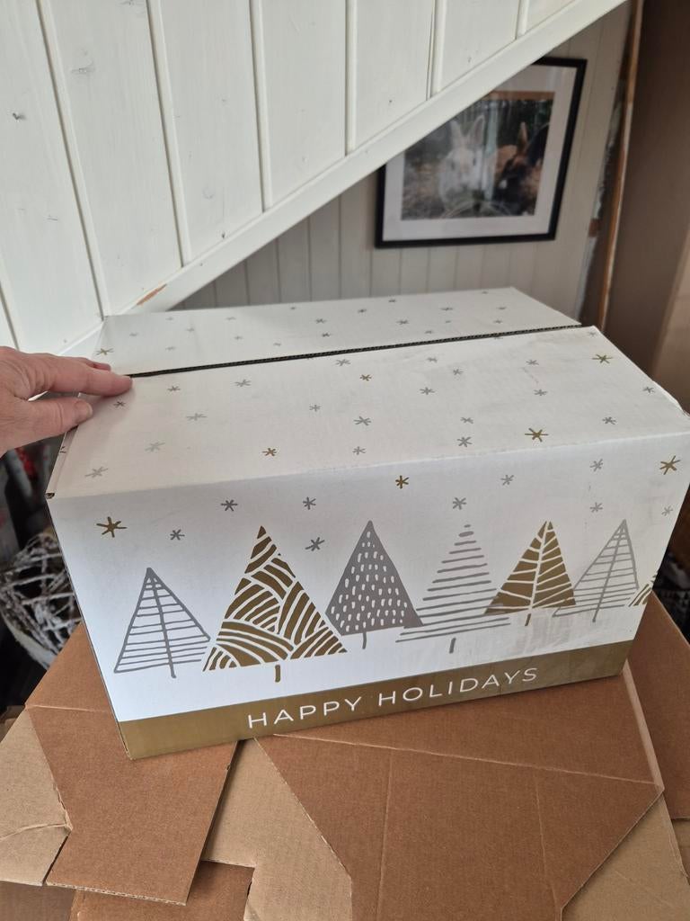 Kerstpakketdozen, Ophalen