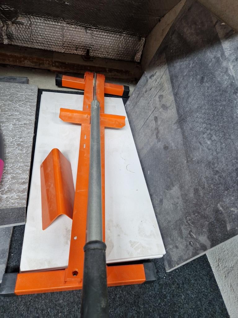 Laminaatknipper - Slechts 1x gebruikt!, Doe-het-zelf en Verbouw, Ophalen of Verzenden, Zo goed als nieuw