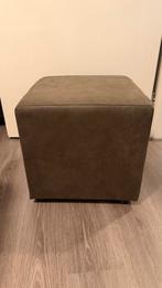 Poef, olijfkleur, Huis en Inrichting, Ophalen, Zo goed als nieuw, Stof, 50 tot 75 cm