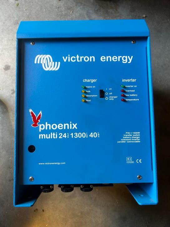 Victron Phoenix Multi 24/1300/40 omvormer/lader, Ophalen of Verzenden, Gebruikt, Overige typen